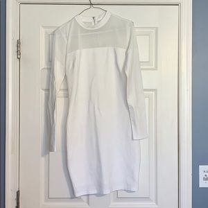 Long sleeve white Ali and Jay mini dress-M